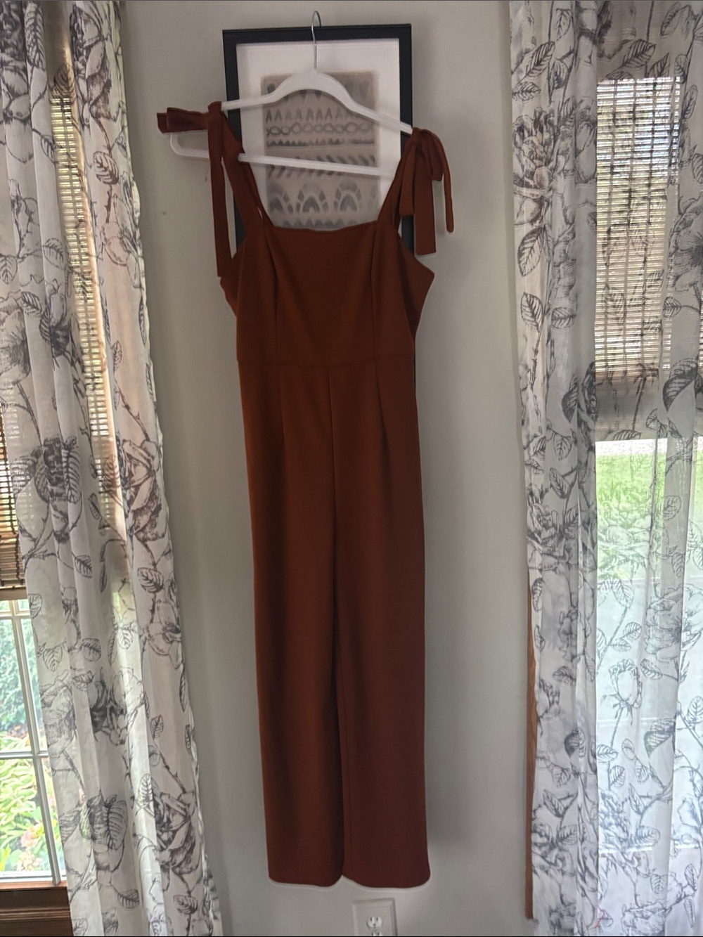 Shoulder tie jumpsuit